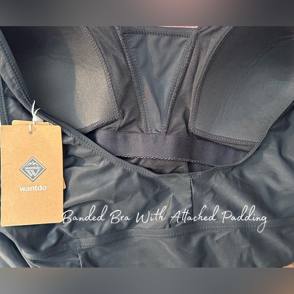 NWT Women’s Plus Size One Piece Swimsuit With Built In Shorts Black Size 26W-28W - Picture 2 of 8